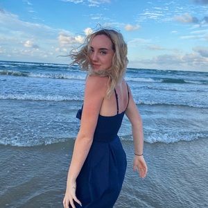 Meet your Posher, Natalie